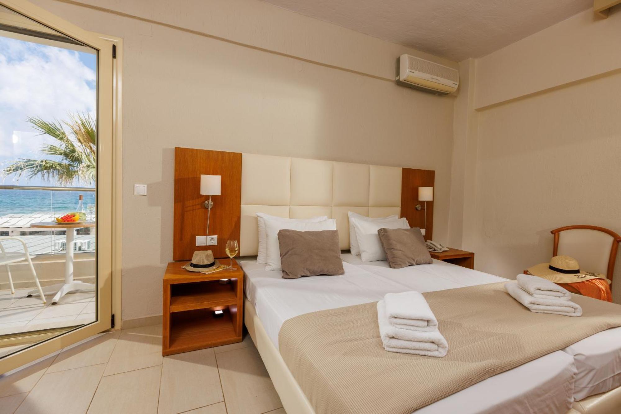 Malia Bay Beach Hotel & Bungalows المظهر الخارجي الصورة