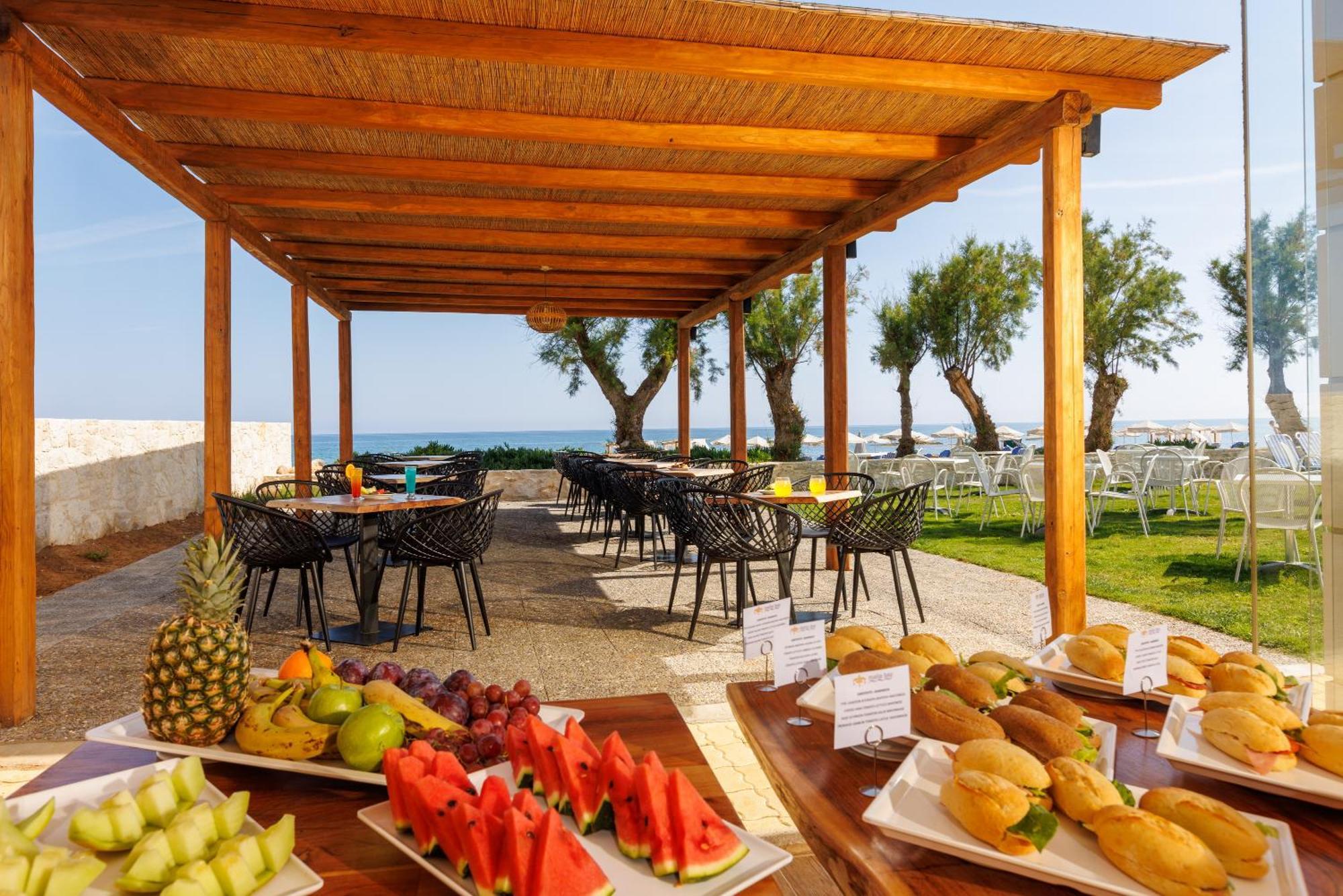 Malia Bay Beach Hotel & Bungalows المظهر الخارجي الصورة