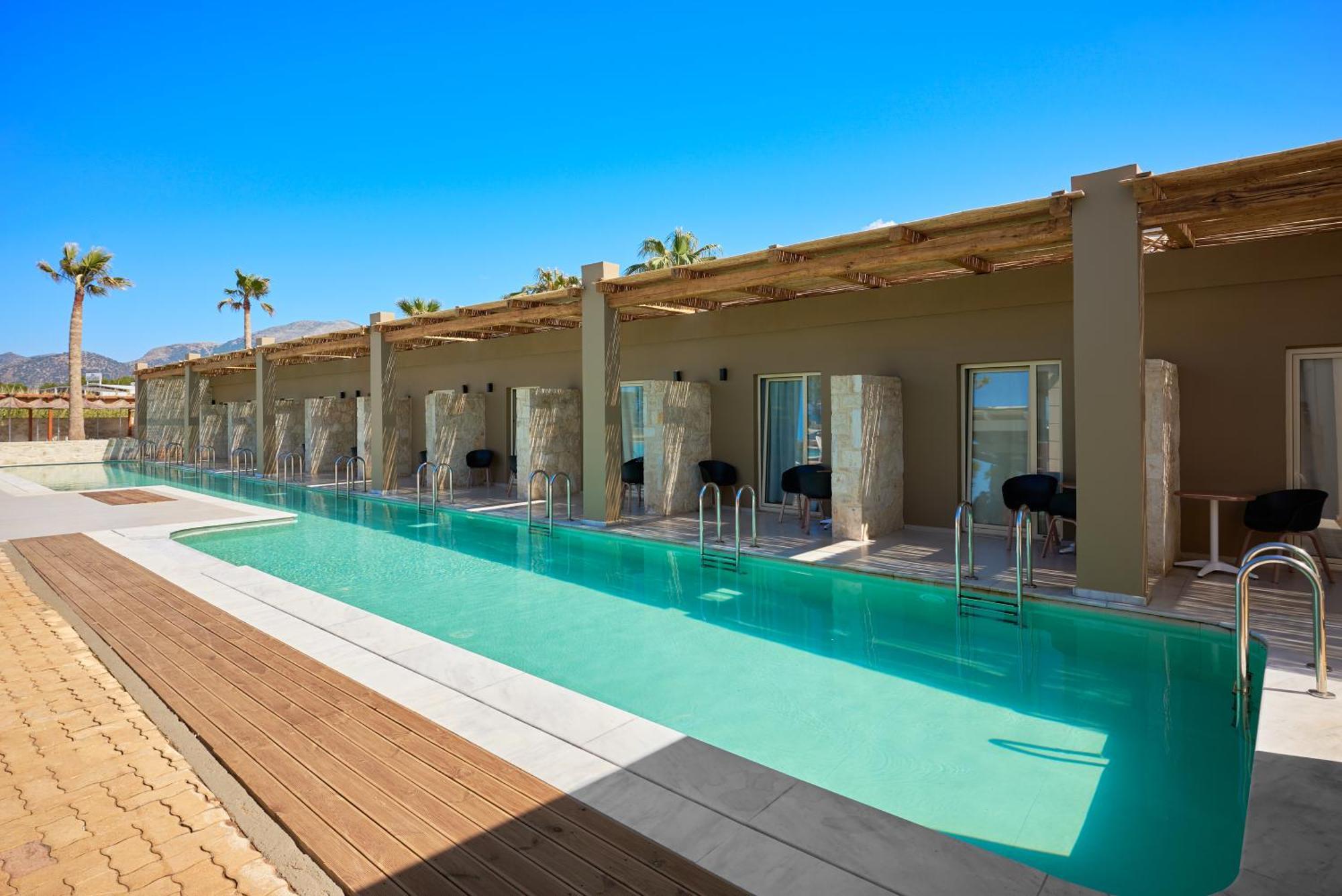 Malia Bay Beach Hotel & Bungalows المظهر الخارجي الصورة