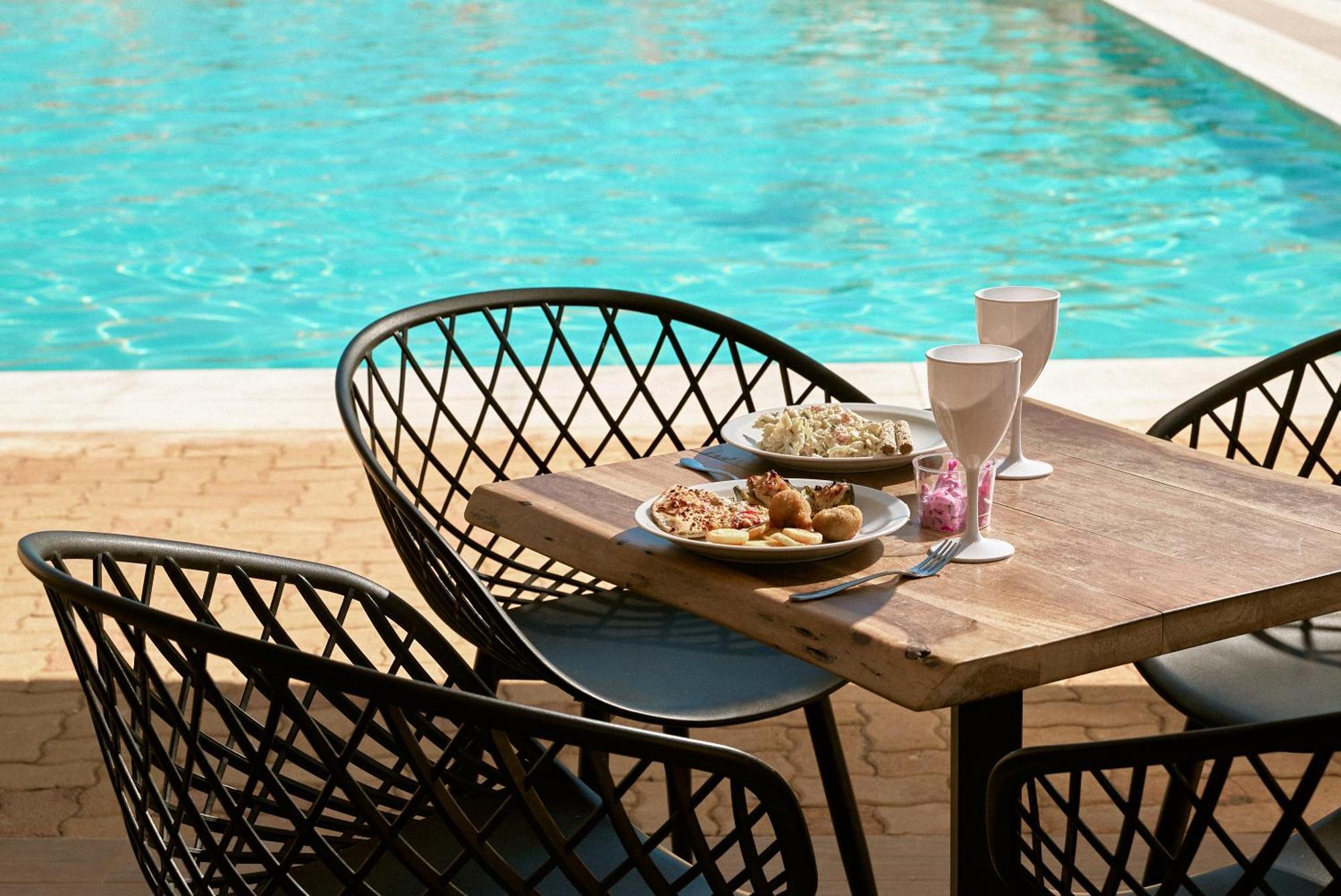 Malia Bay Beach Hotel & Bungalows المظهر الخارجي الصورة