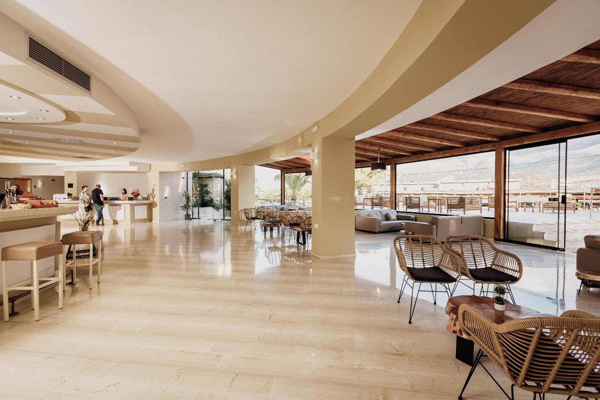 Malia Bay Beach Hotel & Bungalows المظهر الخارجي الصورة