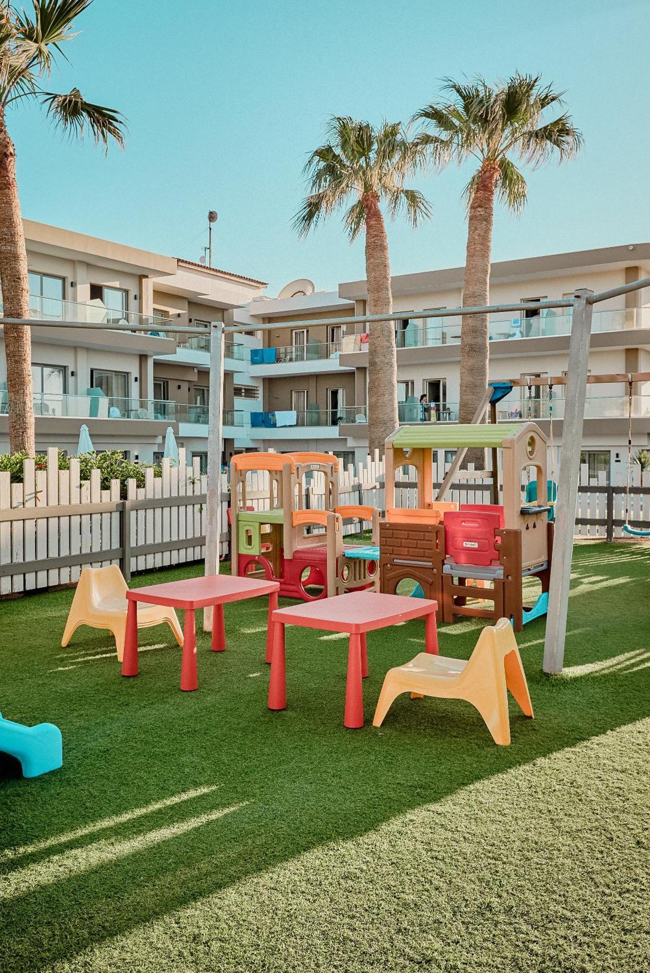 Malia Bay Beach Hotel & Bungalows المظهر الخارجي الصورة